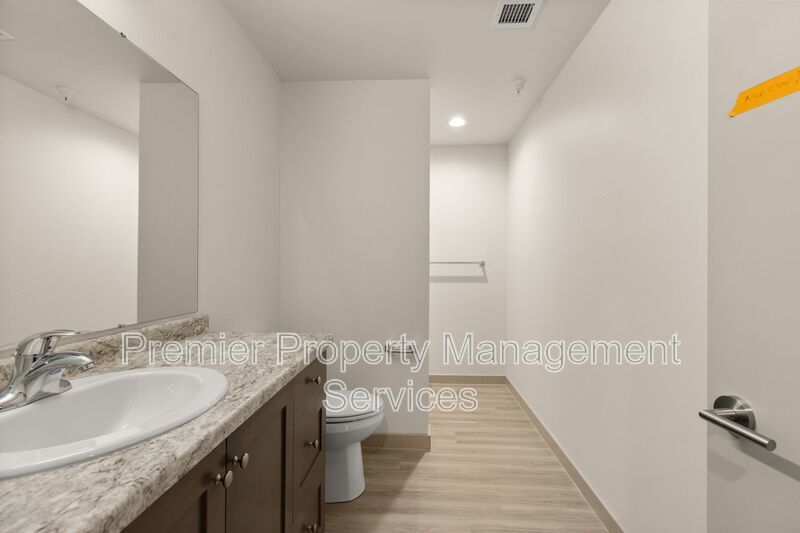 Modern Studio Apartment in Midtown Billings property image