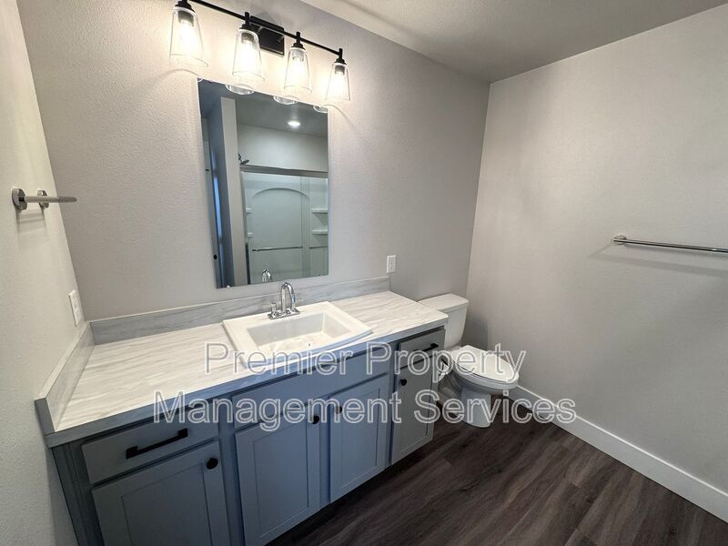 3 Bed / 2.5 Bath Modern Home on Billings West End property image