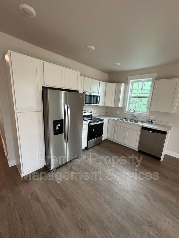 2 Bed / 2 Bath Modern Apartment on Billings West End property image
