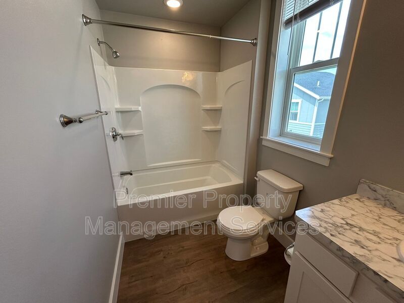 Modern 1-Bedroom Duplex with Attached Garage – West End Billings property image