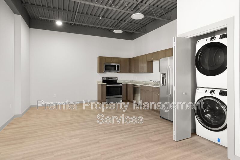 Pet-Friendly Midtown Rental with Private Laundry and Secure Parking property image