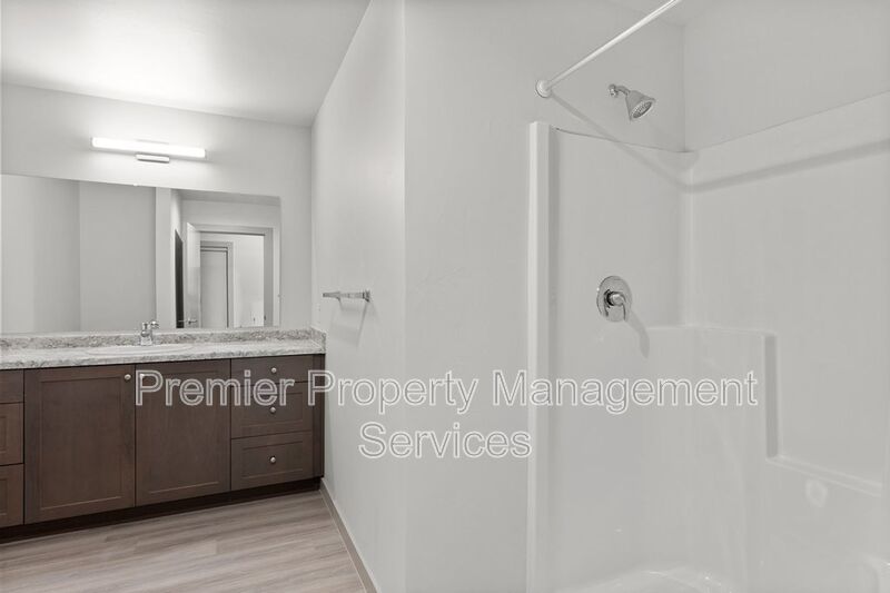 Pet-Friendly Midtown Rental with Private Laundry and Secure Parking property image